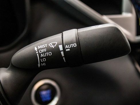 Used 2024 Toyota Tundra Platinum image 18