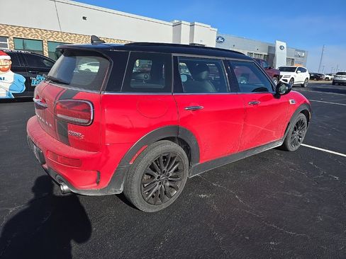 Used 2022 MINI Cooper Clubman S image 2
