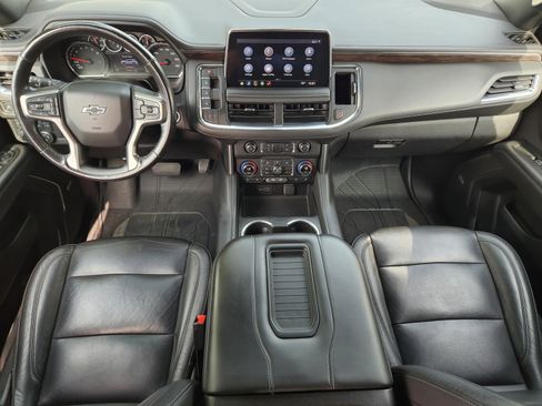 Used 2021 Chevrolet Tahoe Z71 w/ Z71 Signature Package AWD/4WD image 9