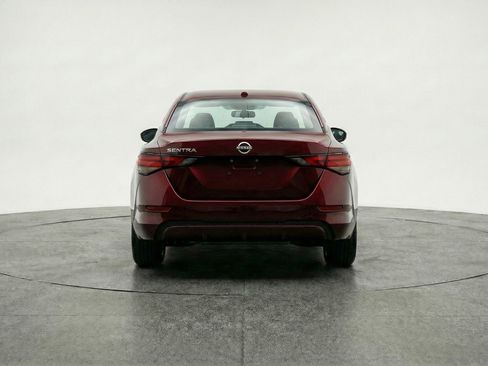 Used 2025 Nissan Sentra SV image 7