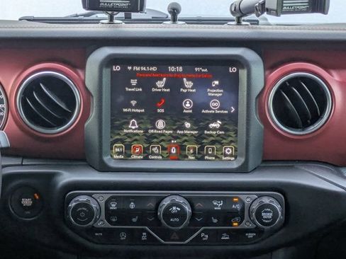Used 2022 Jeep Wrangler Unlimited Rubicon w/ Steel Bumper Group AWD/4WD image 18