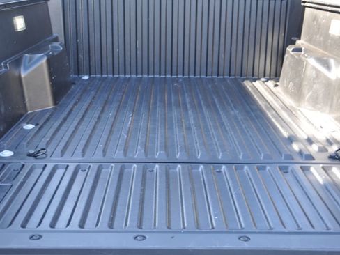 Used 2025 Toyota Tacoma 4x4 Double Cab image 15