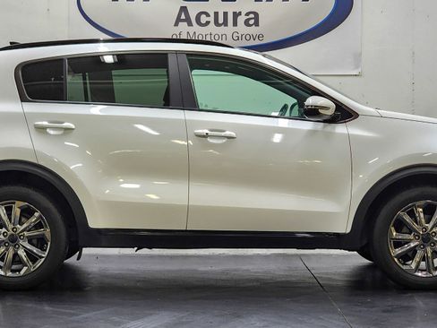 Used 2022 Kia Sportage Nightfall Edition w/ Nighfall AWD Premium Package image 3
