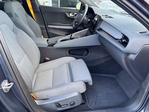 Used 2024 Polestar Polestar 2 image 29