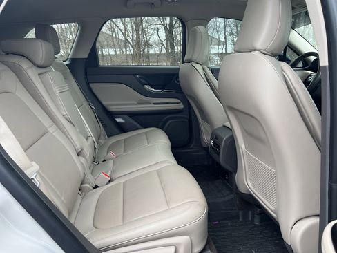 Used 2021 Lincoln Corsair Reserve w/ Equipment Group 201A image 27