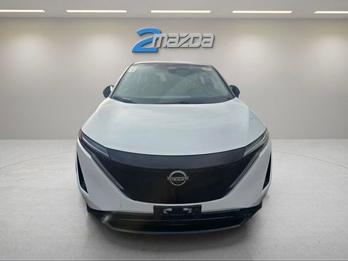 Used 2024 Nissan Ariya AWD image 5