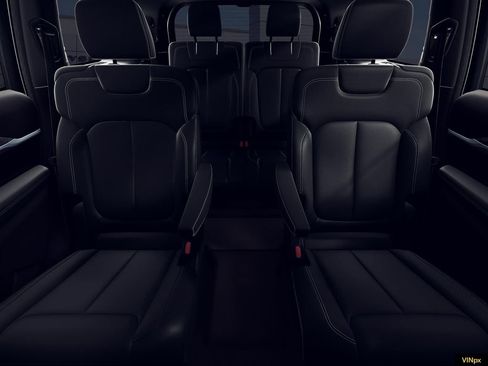 New 2026 Jeep Grand Cherokee L Limited w/ Limited Altitude Package AWD/4WD image 17