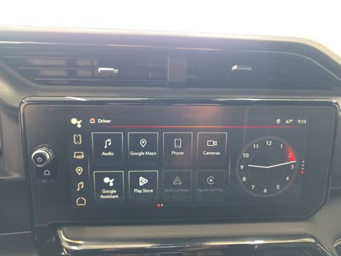 Used 2024 GMC Sierra 2500 AT4X image 46