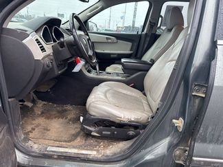 Used 2011 Chevrolet Traverse LTZ video 2
