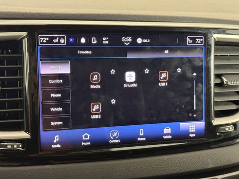 Used 2023 Chrysler Pacifica Touring-L FWD image 36