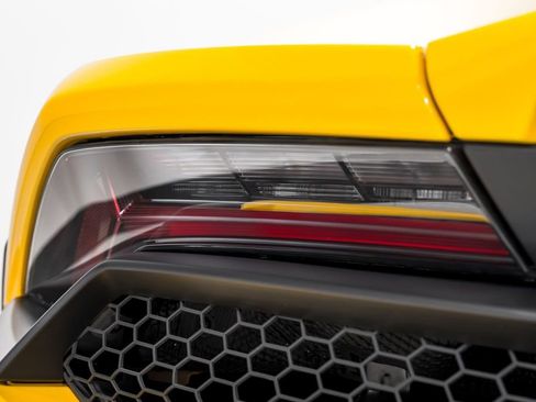 Used 2024 Lamborghini Huracan Sterrato image 53