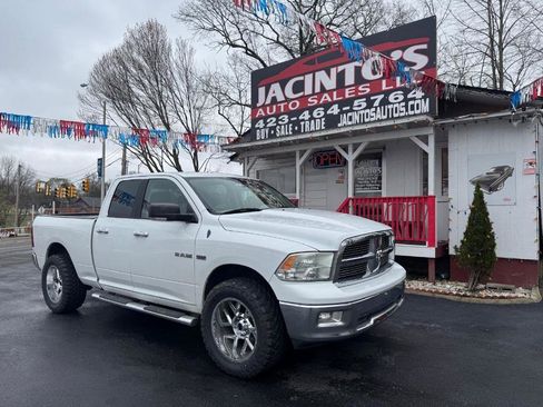 Used 2010 Dodge Ram 1500 Truck SLT w/ Lone Star Regional Pkg image 2