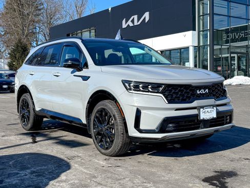 Certified 2022 Kia Sorento SX image 1