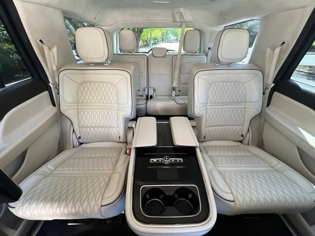 Used 2019 Lincoln Navigator Black Label AWD/4WD image 23