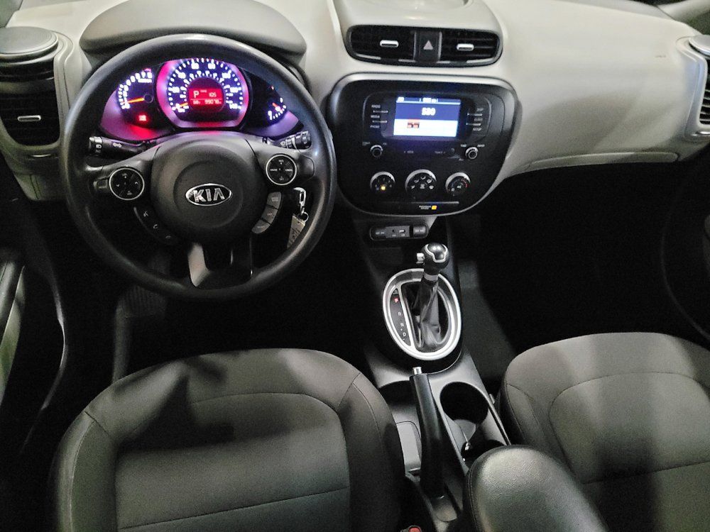 Used 2019 Kia Soul FWD image 22