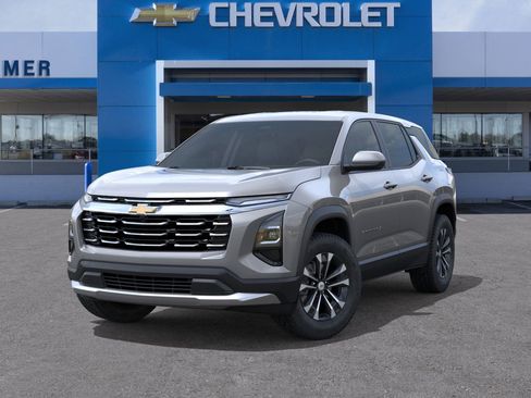 New 2026 Chevrolet Equinox LT image 6