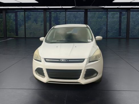 Used 2016 Ford Escape SE image 5