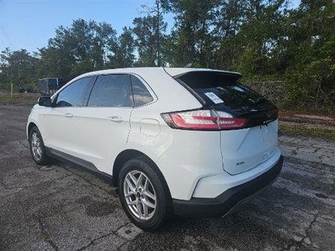 Used 2023 Ford Edge SEL AWD/4WD image 2