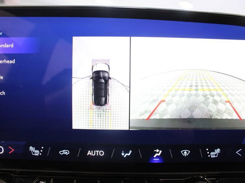 Used 2024 Chevrolet Blazer EV LT AWD/4WD image 3