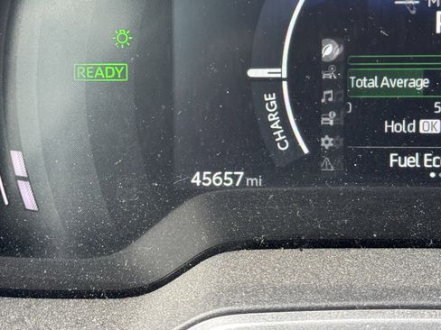 Used 2024 Toyota Corolla Cross XSE w/ Convenience Package image 5