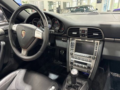 Used 2006 Porsche 911 Carrera 4 AWD/4WD image 58