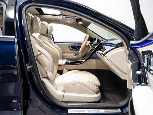 Used 2023 Mercedes-Benz S 580 4MATIC Sedan image 27