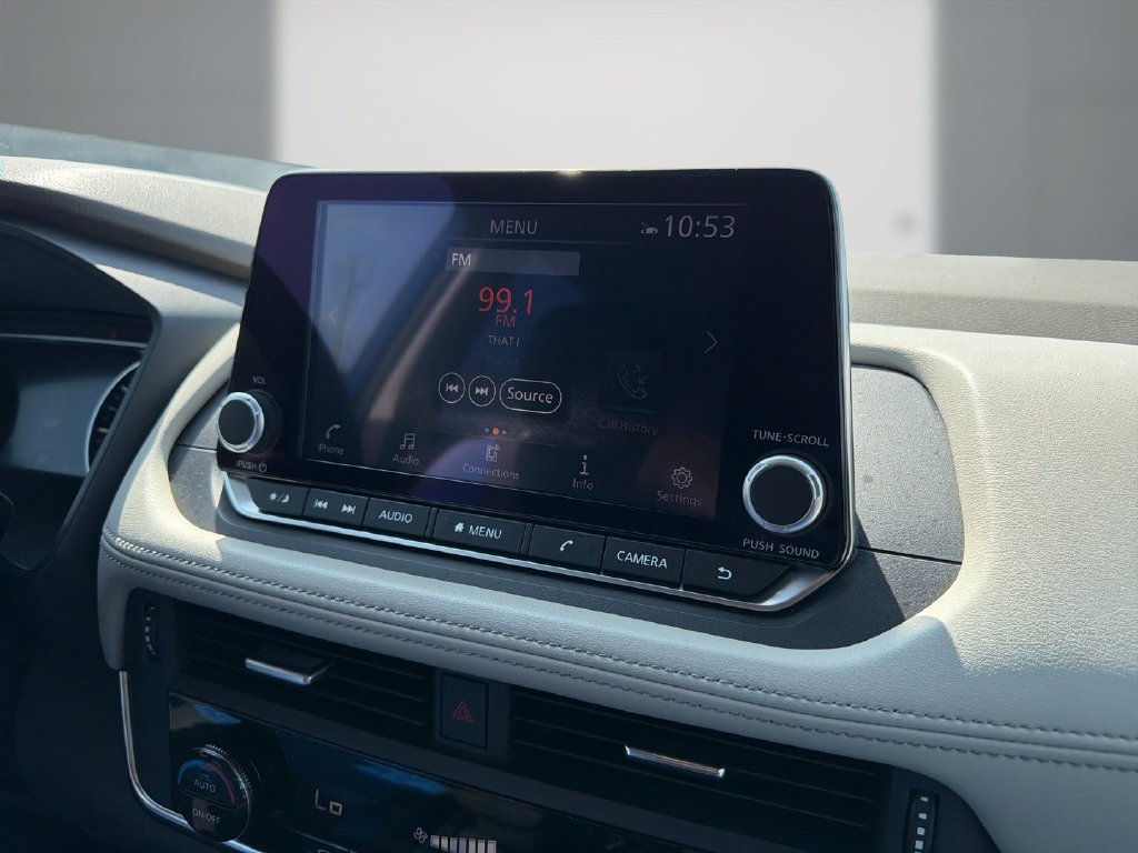 Used 2023 Nissan Rogue SV FWD image 19