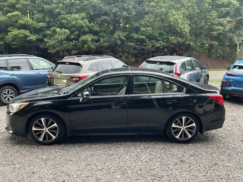Used 2017 Subaru Legacy 2.5i Limited AWD/4WD image 1