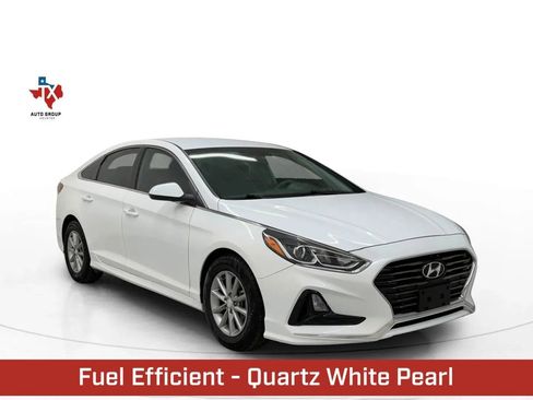 Used 2018 Hyundai Sonata SE FWD image 1