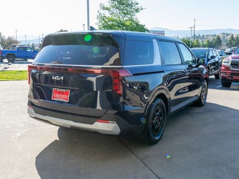 New 2026 Kia Carnival image 7