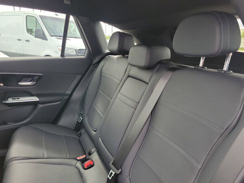 Certified 2024 Mercedes-Benz GLC 300 image 13