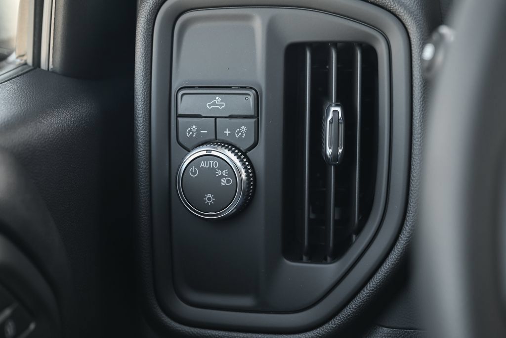 Used 2026 GMC Sierra 1500 Pro RWD image 23