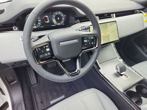 New 2026 Land Rover Range Rover Evoque S image 15