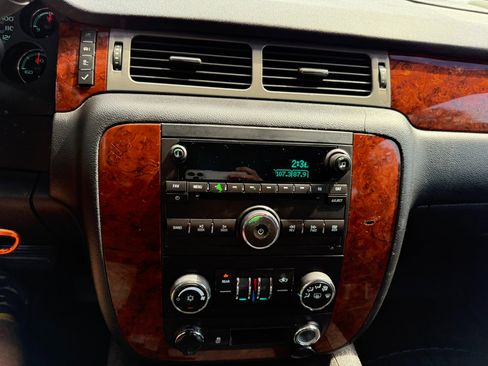 Used 2012 Chevrolet Tahoe LS image 38