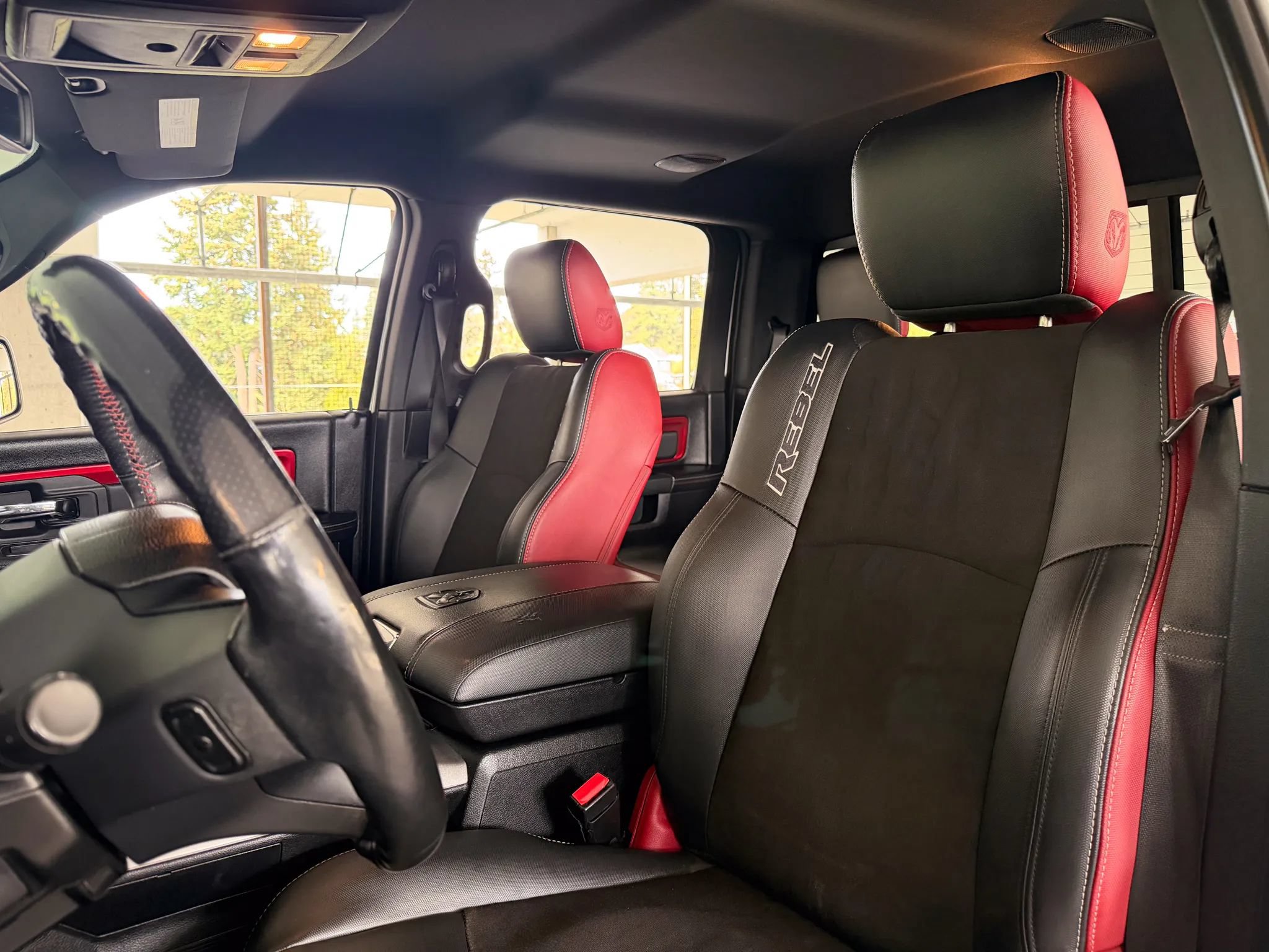 Used 2015 RAM 1500 Rebel AWD/4WD image 18
