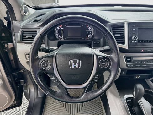 Used 2017 Honda Ridgeline RTL image 14