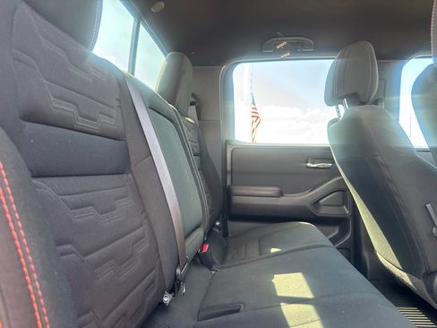 Used 2024 Nissan Frontier PRO-4X w/ Pro Convenience Package AWD/4WD image 33