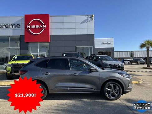 Used 2024 Ford Escape ST-Line w/ Cold Weather Package image 7