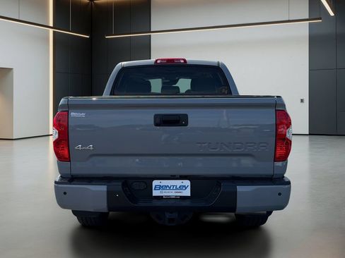 Used 2021 Toyota Tundra Limited w/ Limited Premium Package AWD/4WD image 5