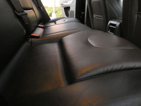 Used 2016 Volvo XC60 T6 Platinum image 36