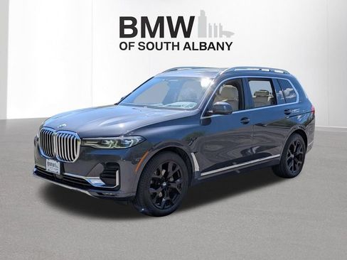 Used 2021 BMW X7 xDrive40i w/ Premium Package AWD/4WD image 3