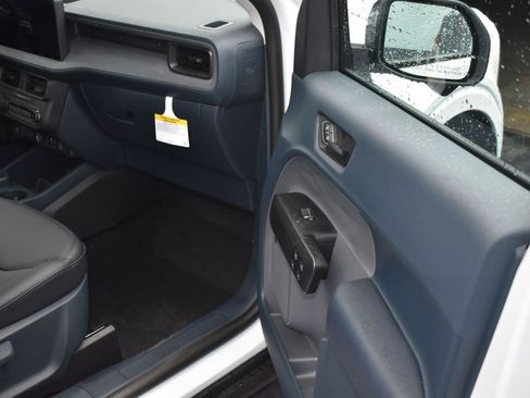 New 2025 Ford Maverick Lariat w/ Black Appearance Package image 15