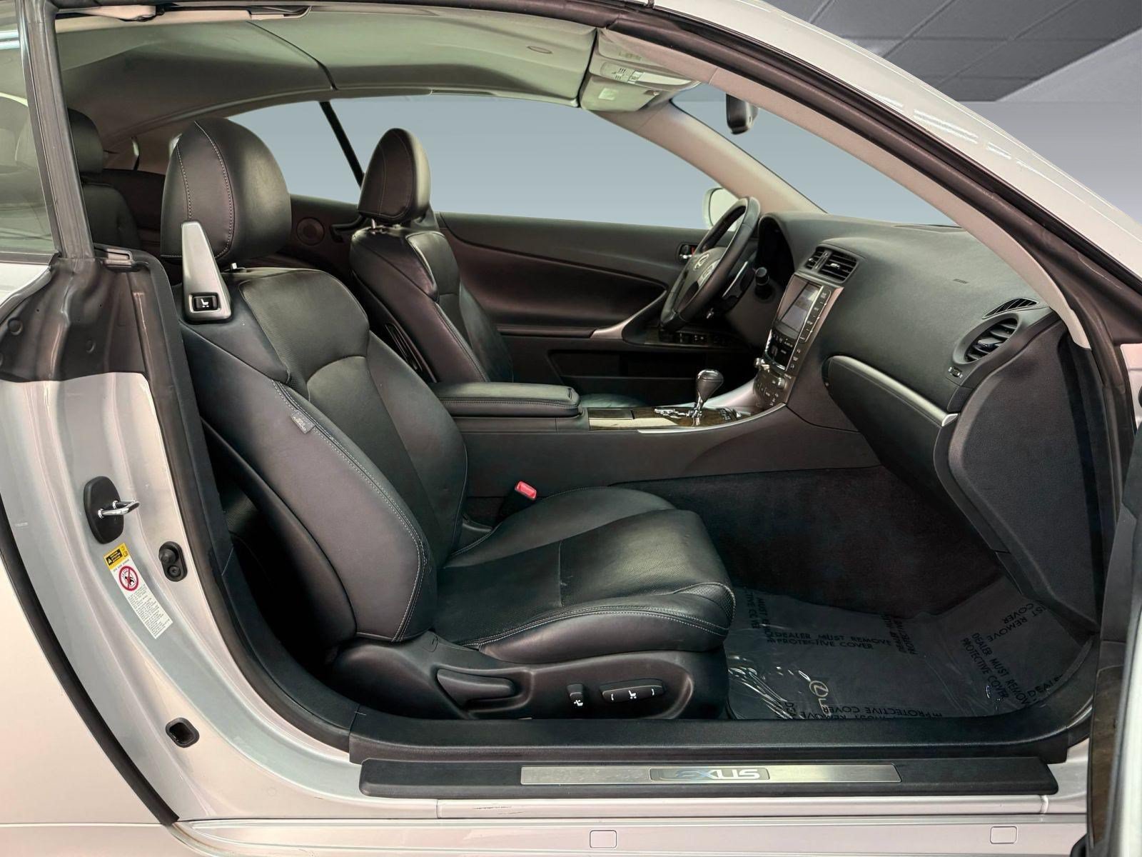 Used 2012 Lexus IS 350C RWD image 22