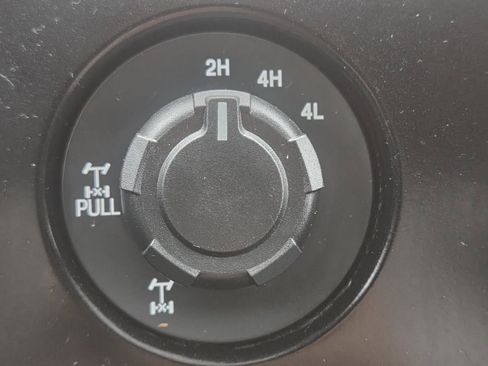 Used 2014 Ford F150 FX4 w/ Equipment Group 402A Luxury image 20