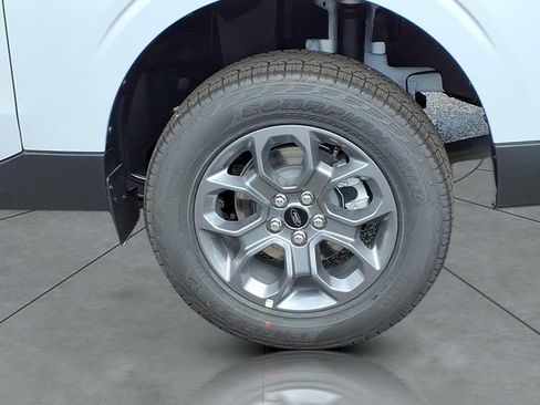 New 2026 Ford Maverick XLT w/ XLT Luxury Package AWD/4WD image 4