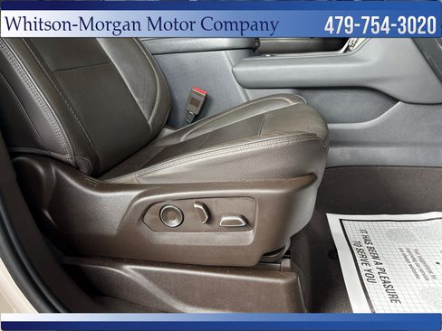 Used 2021 GMC Yukon Denali w/ Denali Premium Package AWD/4WD image 43