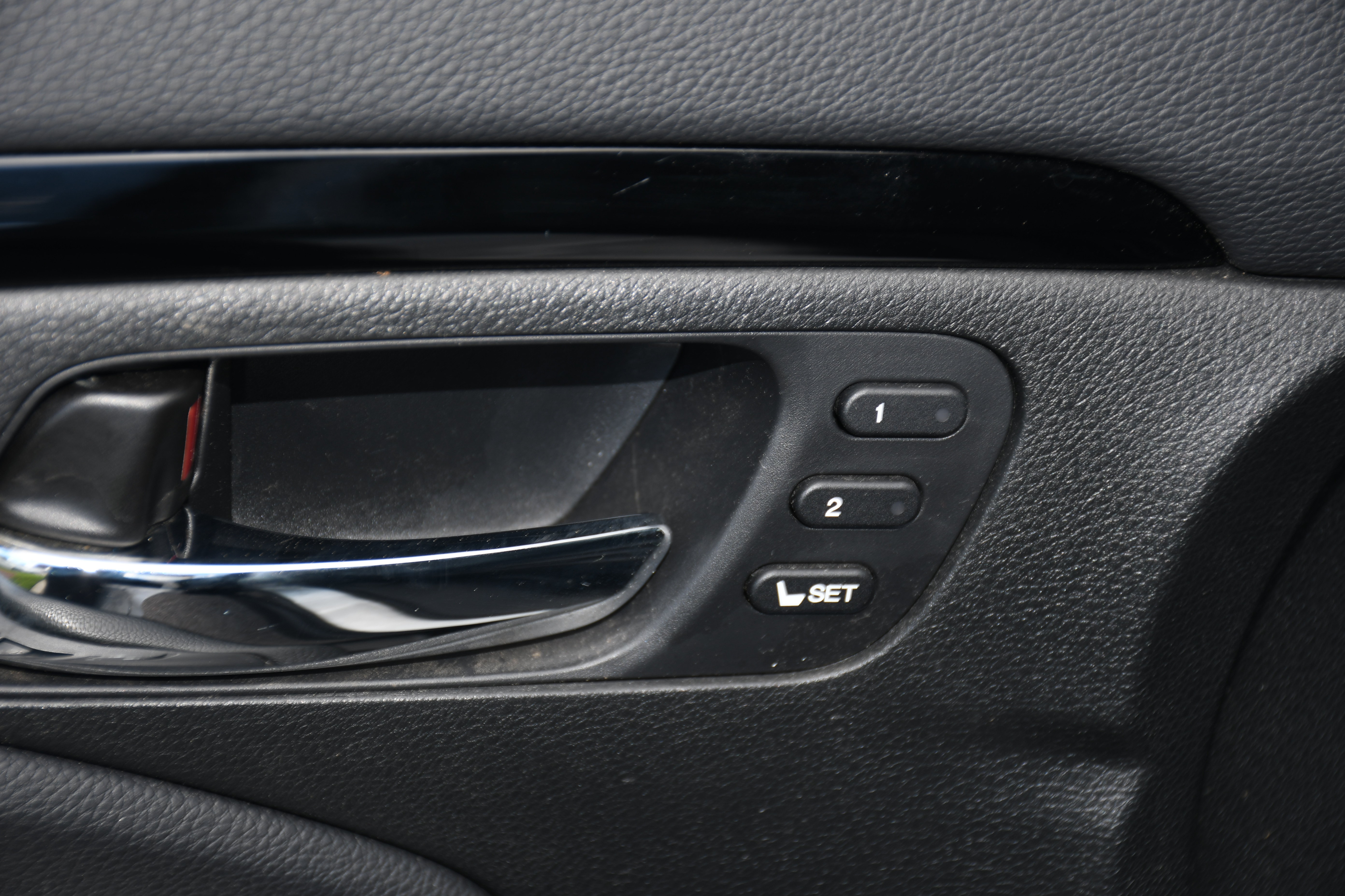 Used 2017 Honda Ridgeline RTL-E image 12