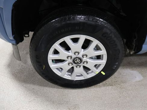 New 2026 Toyota Tacoma SR5 w/ SR5 Upgrade Package image 7