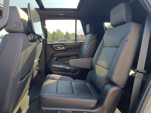 Used 2023 Chevrolet Tahoe Z71 w/ Luxury Package image 24