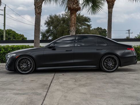 Used 2024 Mercedes-Benz S 63 AMG S image 3